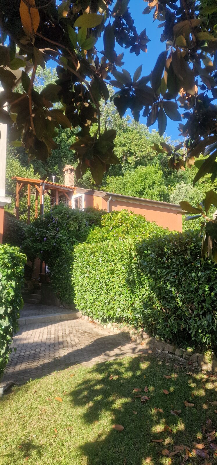 Villa & Außen – Villa Barcola, Triest